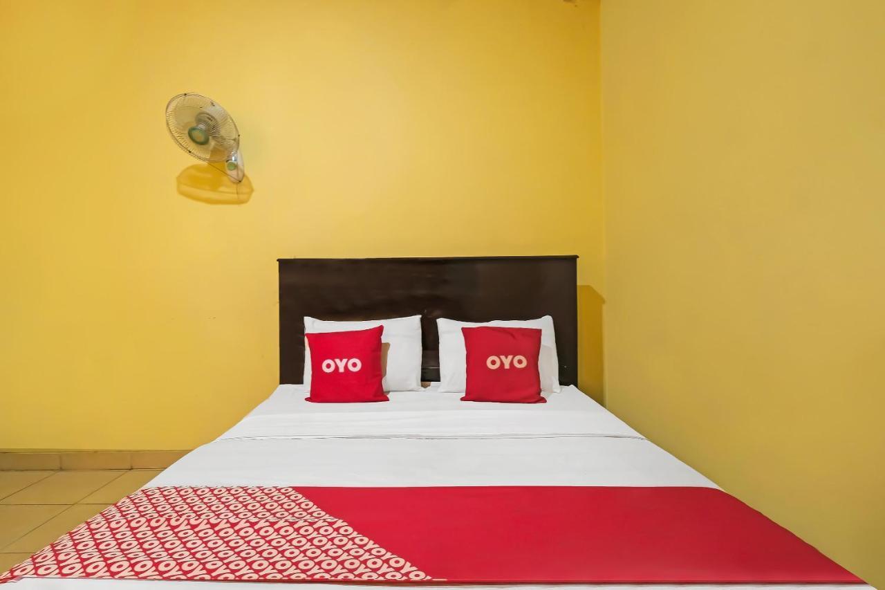 Oyo 92485 Family